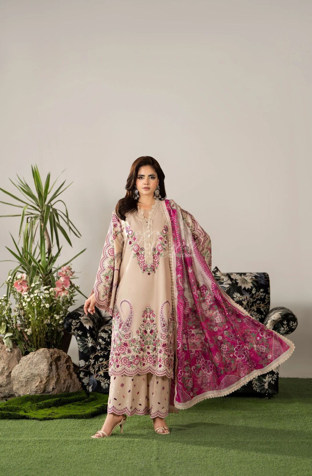 KARMA LUXURY COLLECTION 100% ORIGINAL–3PIECE READY-TO-WEAR KC-1585