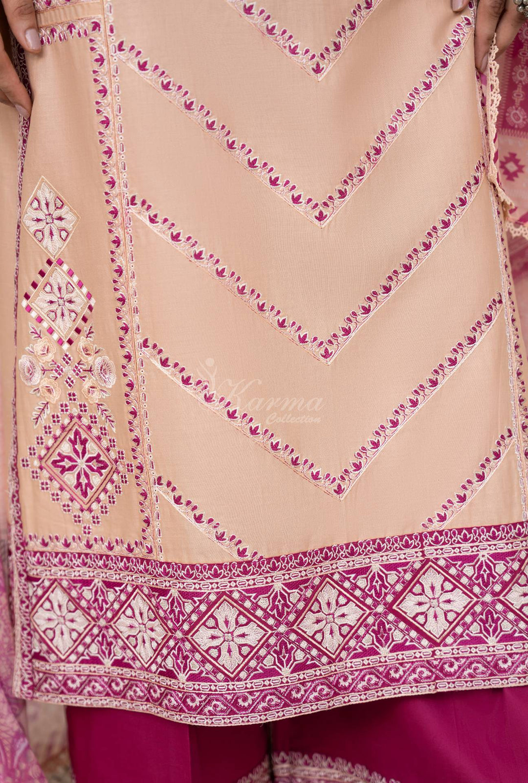 LUXURY FESTIVE ORIGINAL KARMA COLLECTION KC-1568A