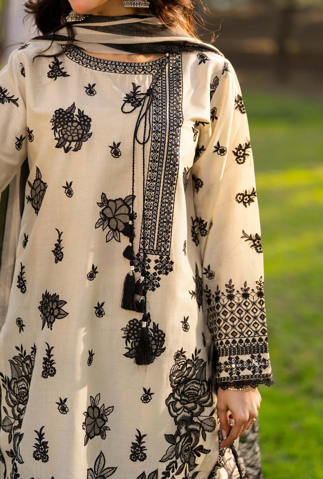 Karma Luxury COTTON Collection –3Piece Ready-to-Wear MONOCHROME  KC-1541a