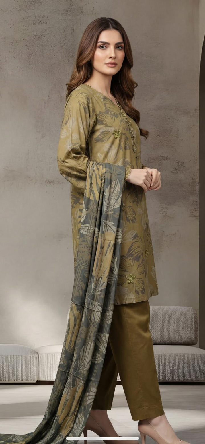 3 Piece Ready-to-Wear Winter Stitched Collection By Tawakkal Fabrics D-4698