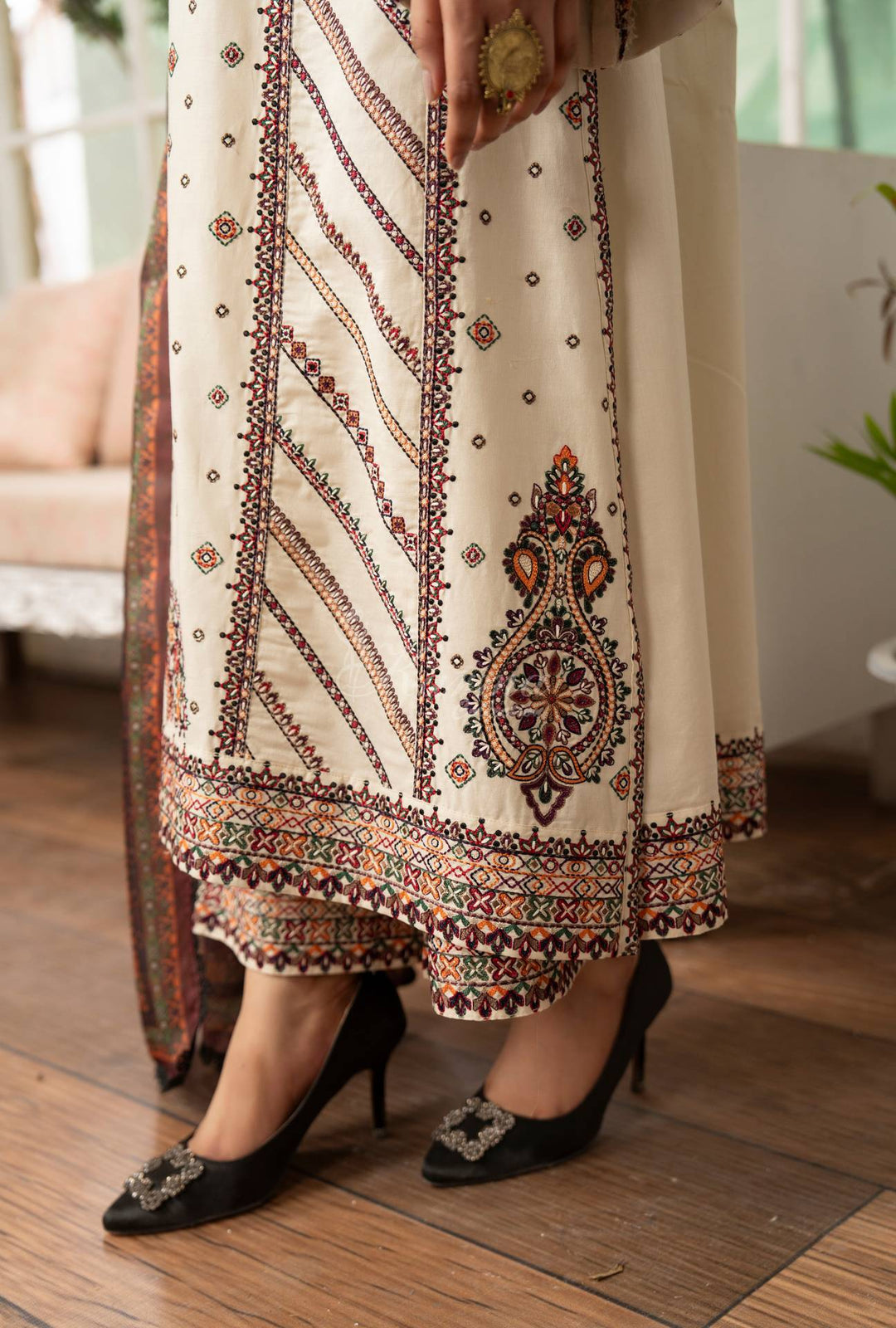 Luxury festive original karma collection kc-1570
