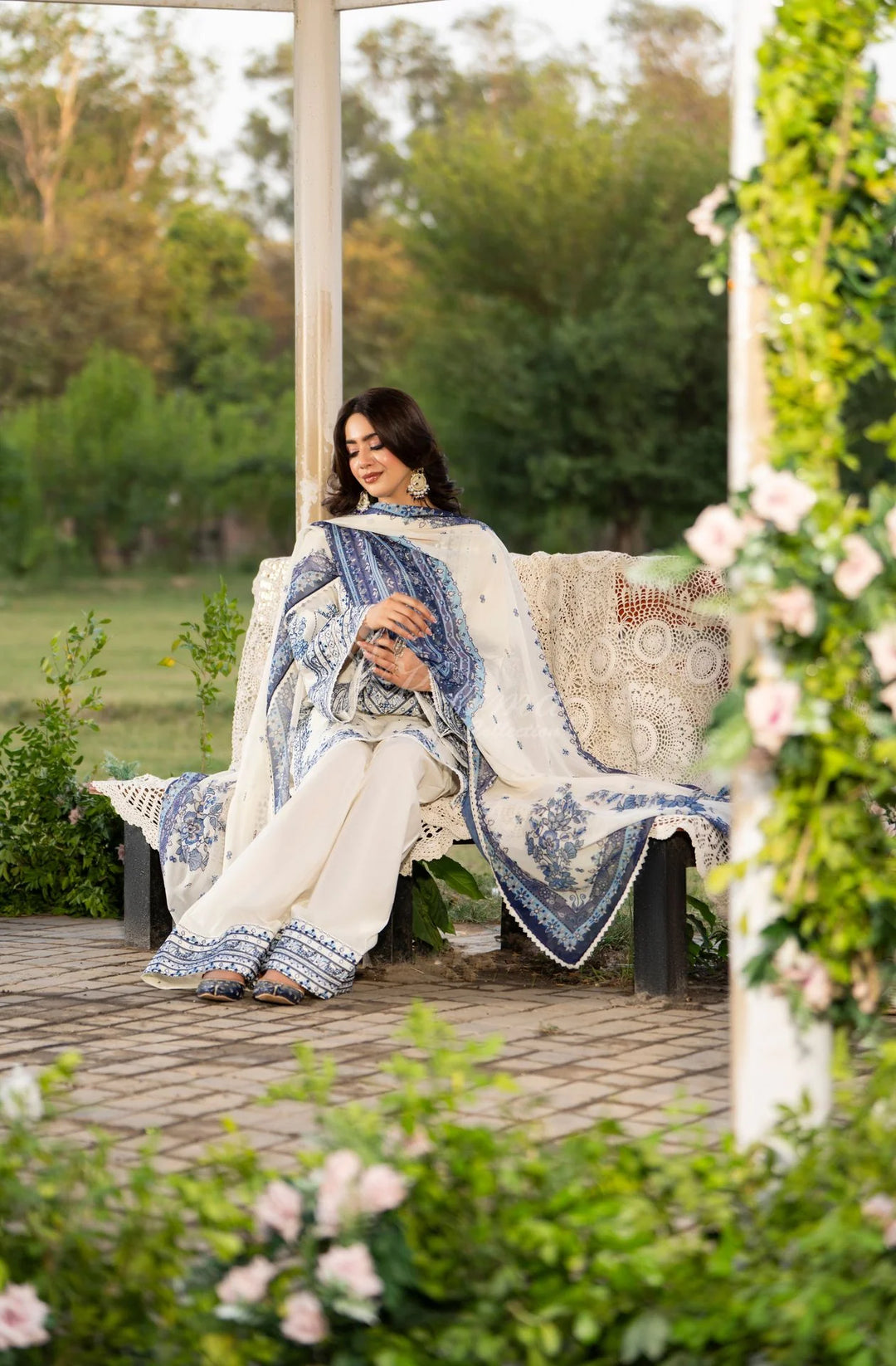 LUXURY FESTIVE ORIGINAL KARMA COLLECTION KC-1579