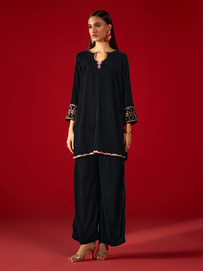 ALLY'S Velvet 2 Piece - Ready to wear - EA 35