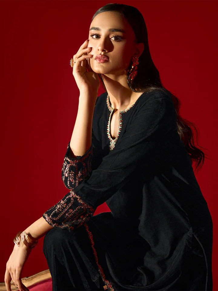 ALLY'S Velvet 2 Piece - Ready to wear - EA 35