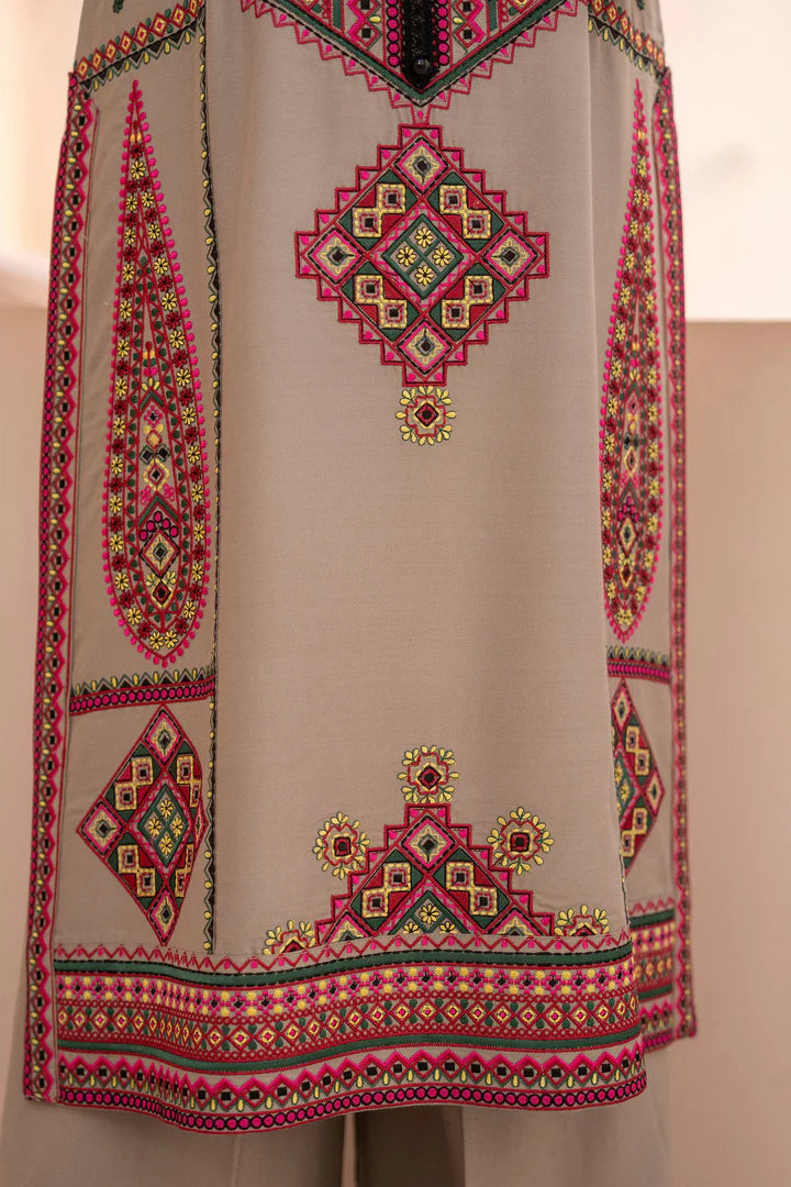 Karma Mishal Luxury Winter Collection – 3-Piece Ready-to-Wear (1533 Light Oatmeal)