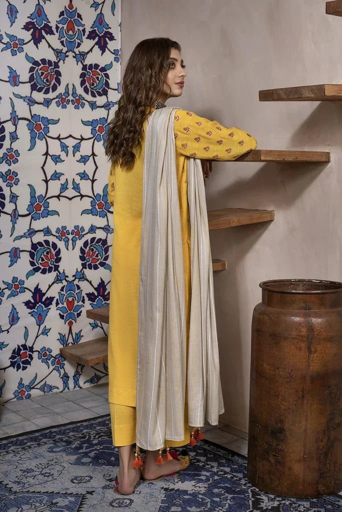 Lakhany 3-Piece Ready To Wear Embroidered Fancy Slub Suit - LSM-2574 Yellow