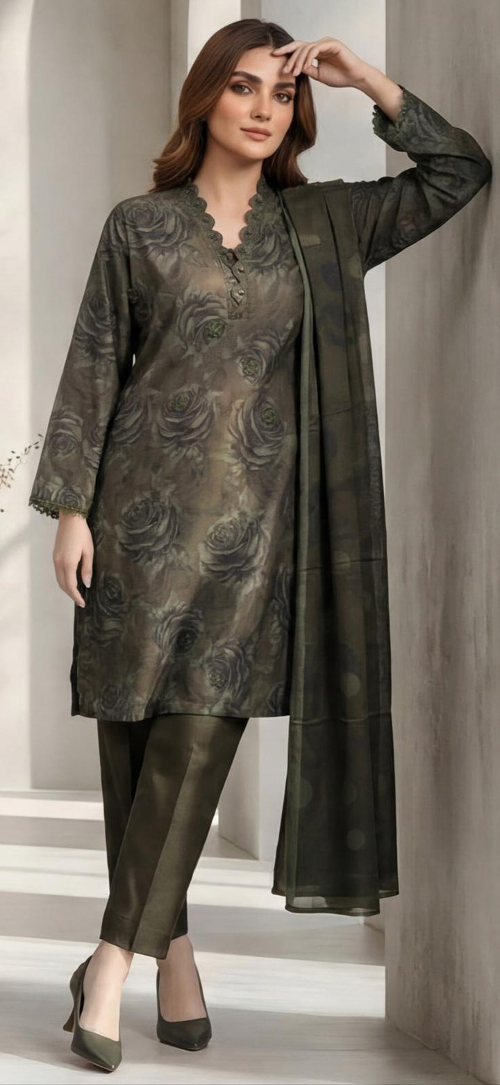 3 Piece Ready-to-Wear Winter Stitched Collection By Tawakkal Fabrics D-4695